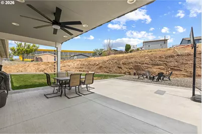 417 SW Quinney Pl, Pendleton, OR 97801 - Photo 33