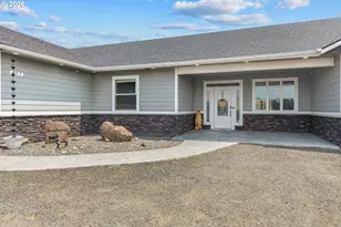 417 SW Quinney Pl, Pendleton, OR 97801 - Photo 5