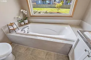 19010 SW Bany Rd, Beaverton, OR 97007 - Photo 27