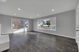 920 W 10th Ave, Junction City, OR 97448 - Photo 5