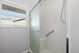 920 W 10th Ave, Junction City, OR 97448 - Photo 27