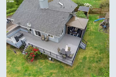 265 Waldorf Cir, Astoria, OR 97103 - Photo 3