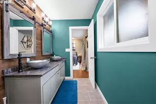 265 Waldorf Cir, Astoria, OR 97103 - Photo 41