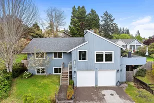 265 Waldorf Cir, Astoria, OR 97103 - Photo 1