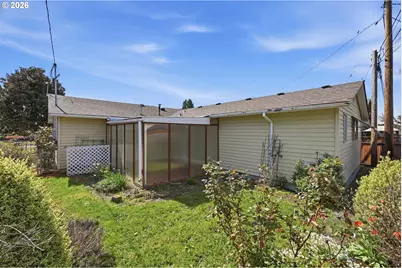 1383 Thompson Rd, Woodburn, OR 97071 - Photo 21