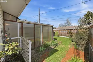 1383 Thompson Rd, Woodburn, OR 97071 - Photo 19