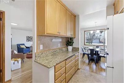 1383 Thompson Rd, Woodburn, OR 97071 - Photo 11