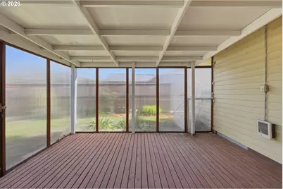 1383 Thompson Rd, Woodburn, OR 97071 - Photo 17