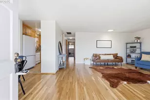 1383 Thompson Rd, Woodburn, OR 97071 - Photo 5