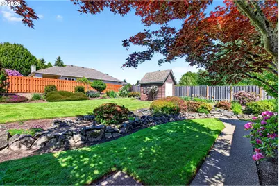 211 NW West Hills Dr, McMinnville, OR 97128 - Photo 39