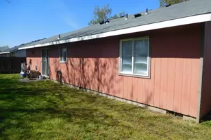 180 NE 15th Ave, Milton-Freewater, OR 97862 - Photo 7