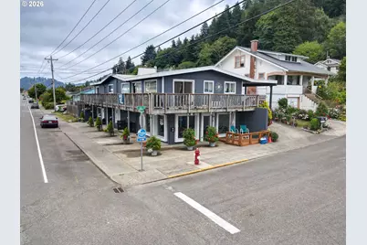 582 Winchester Ave, Reedsport, OR 97467 - Photo 17