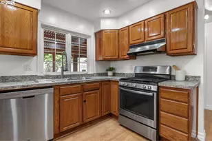 2907 SE Malcolm St, Milwaukie, OR 97222 - Photo 13