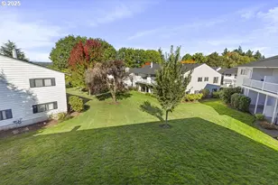 14850 NE Rose Pkwy, Portland, OR 97230 - Photo 15