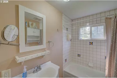572 N Hemlock St, Cannon Beach, OR 97110 - Photo 19