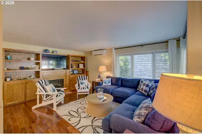 572 N Hemlock St, Cannon Beach, OR 97110 - Photo 7