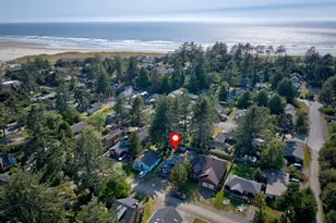 572 N Hemlock St, Cannon Beach, OR 97110 - Photo 43