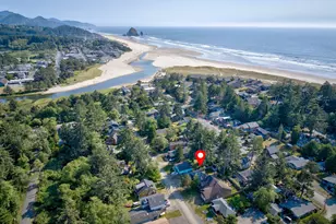 572 N Hemlock St, Cannon Beach, OR 97110 - Photo 39