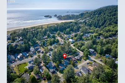 572 N Hemlock St, Cannon Beach, OR 97110 - Photo 31