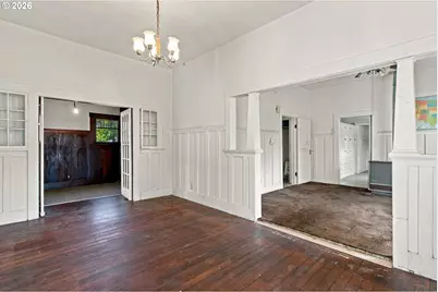 533 D St, Springfield, OR 97477 - Photo 5