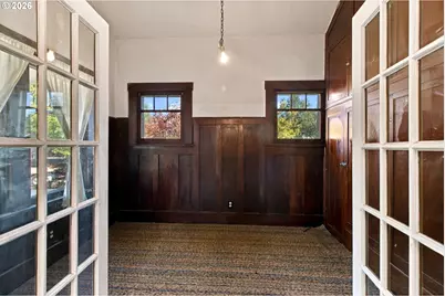 533 D St, Springfield, OR 97477 - Photo 7