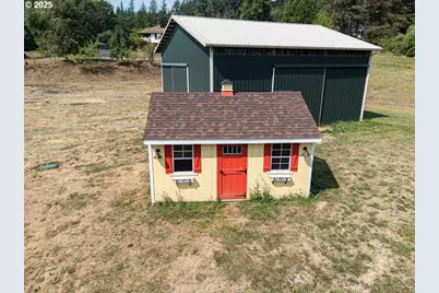 35706 NW 14th Ave, La Center, WA 98629 - Photo 37