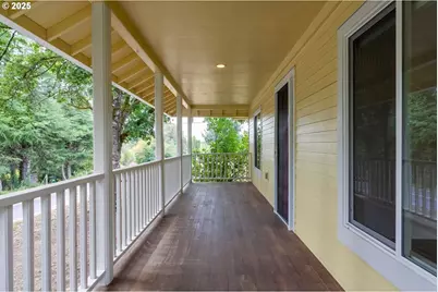 35706 NW 14th Ave, La Center, WA 98629 - Photo 3