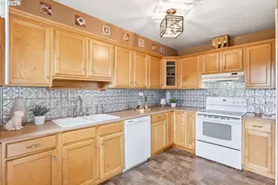 1813 Filbert St, Forest Grove, OR 97116 - Photo 11