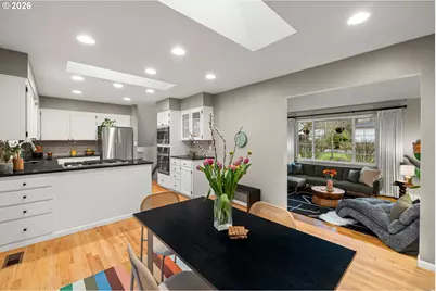 1744 NE 153rd Pl, Portland, OR 97230 - Photo 7