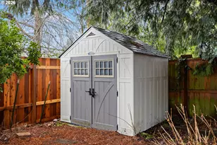 1744 NE 153rd Pl, Portland, OR 97230 - Photo 29