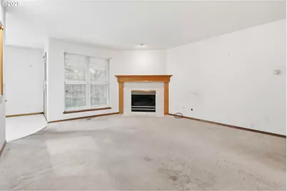 1422 SW 11th St, Troutdale, OR 97060 - Photo 5