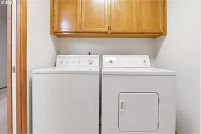 1422 SW 11th St, Troutdale, OR 97060 - Photo 27