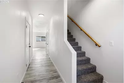 176 Allison Ave, Sutherlin, OR 97479 - Photo 5