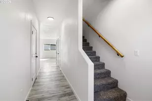 176 Allison Ave, Sutherlin, OR 97479 - Photo 5