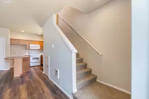 8465 S Hollyhock St, Rockaway Beach, OR 97136 - Photo 17