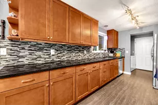 204 NE 148th Ave, Vancouver, WA 98684 - Photo 5