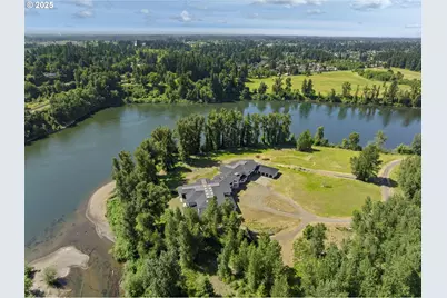 32088 SW Peach Cove Rd, West Linn, OR 97068 - Photo 17