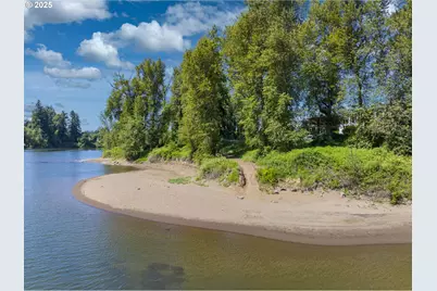 32088 SW Peach Cove Rd, West Linn, OR 97068 - Photo 3