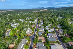 128 Evergreen Ln, Florence, OR 97439 - Photo 31