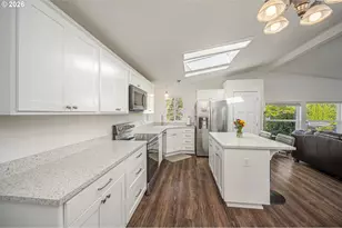 128 Evergreen Ln, Florence, OR 97439 - Photo 13