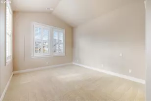 10229 SE Bristol Ln, Happy Valley, OR 97086 - Photo 15