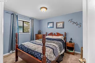 900 W 17th St, Coquille, OR 97423 - Photo 17