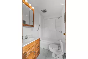 900 W 17th St, Coquille, OR 97423 - Photo 27