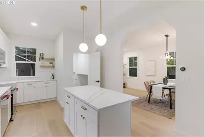 7319 N Polk Ave, Portland, OR 97203 - Photo 11