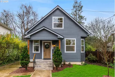 7319 N Polk Ave, Portland, OR 97203 - Photo 1