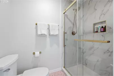 12404 SE Blaine Dr, Clackamas, OR 97015 - Photo 13