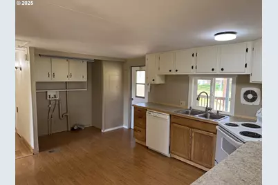 1924 Highway 97, Goldendale, WA 98620 - Photo 21