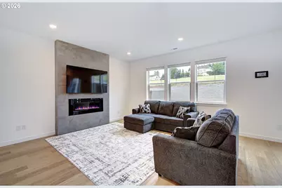 1119 W 15th St, La Center, WA 98629 - Photo 11