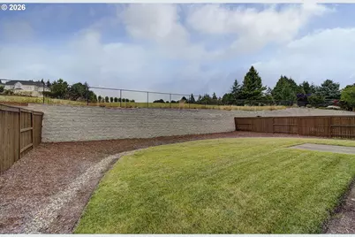 1119 W 15th St, La Center, WA 98629 - Photo 35