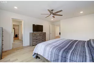 1119 W 15th St, La Center, WA 98629 - Photo 29